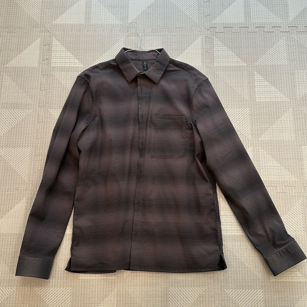 Lululemon Flannel (Soft Purple/Gray/Black) size Large